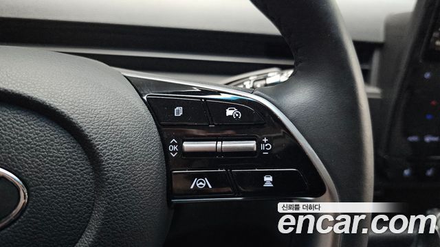Hyundai Staria 4WD Tourer 11-Seater Modern 2022 — фото 17