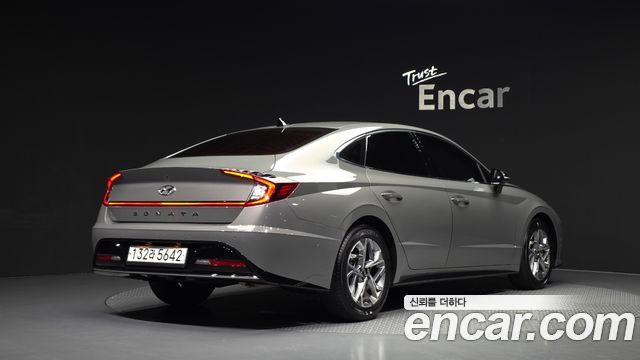 Hyundai Sonata (DN8) 2.0 Premium Plus 2022 — фото 2