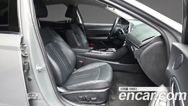 Hyundai Sonata (DN8) 2.0 Premium Plus 2022 — фото 12