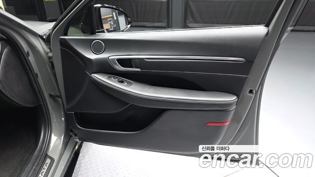 Hyundai Sonata (DN8) 2.0 Premium Plus 2022 — фото 24