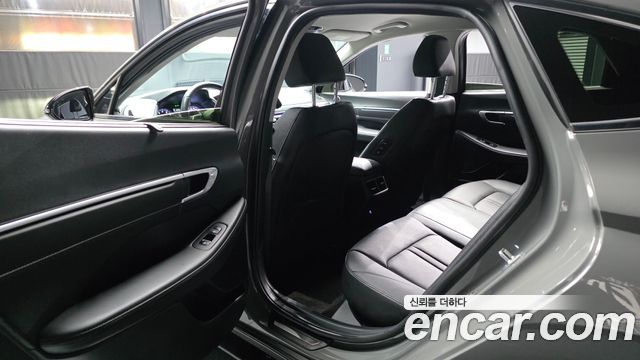 Hyundai Sonata (DN8) 2.0 Premium Plus 2022 — фото 26