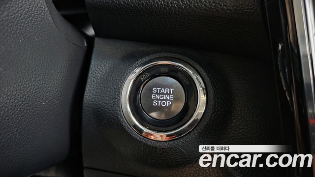 KG Mobility (SsangYong) Very New Tivoli Gasoline 1.5 2WD V3 2022 — фото 30