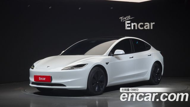 Tesla Model 3 RWD 2024 — фото 1