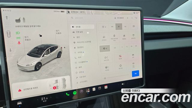 Tesla Model 3 RWD 2024 — фото 18