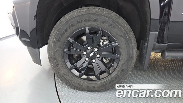 Chevrolet Real New Colorado 3.6 Z71-X Midnight 4WD 2022 — фото 5