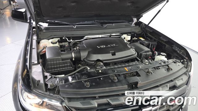 Chevrolet Real New Colorado 3.6 Z71-X Midnight 4WD 2022 — фото 6