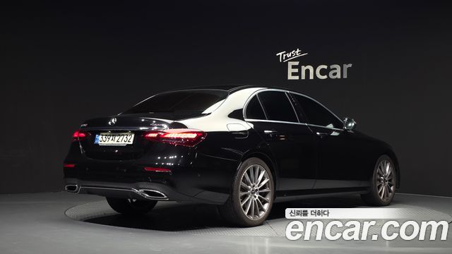 Mercedes-Benz E-Class (W213) E350 4MATIC AMG Line 2021 — фото 2