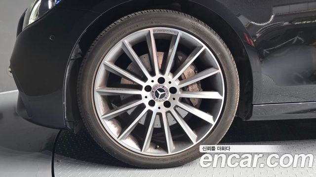 Mercedes-Benz E-Class (W213) E350 4MATIC AMG Line 2021 — фото 5