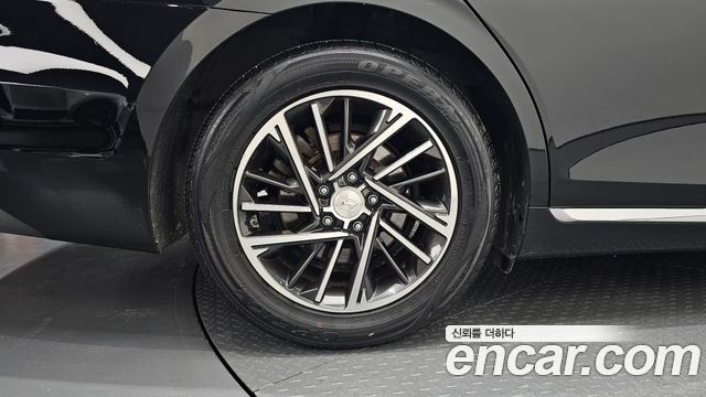 Hyundai Grandeur (IG) 3.0 LPi Rent Car Modern 2022 — фото 5