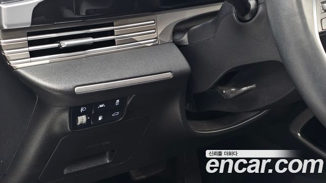 Hyundai Grandeur (IG) 3.0 LPi Rent Car Modern 2022 — фото 17
