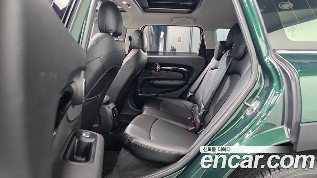 MINI Cooper D Clubman High 2nd 2019 — фото 12