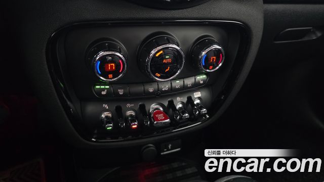 MINI Cooper D Clubman High 2nd 2019 — фото 17