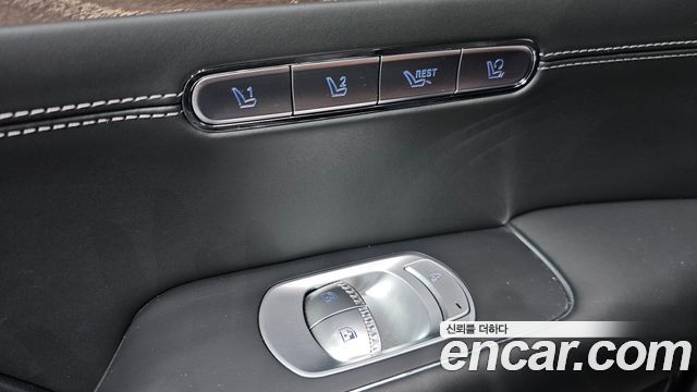 Genesis G90 (RS4) Gasoline 3.5 Turbo AWD 2022 — фото 20