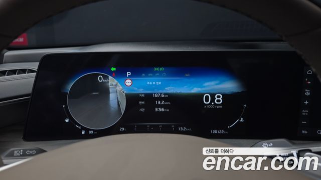 Kia K8 2.5 Gasoline 2WD Signature 2022 — фото 8