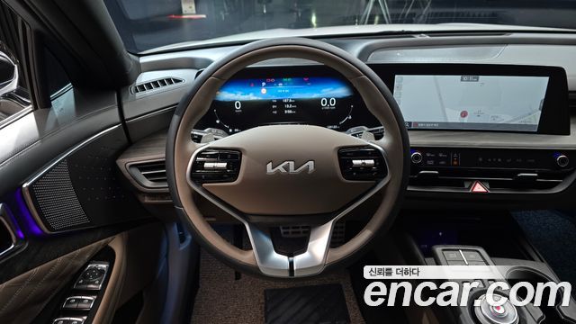Kia K8 2.5 Gasoline 2WD Signature 2022 — фото 13