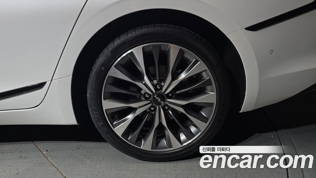 Kia K8 2.5 Gasoline 2WD Signature 2022 — фото 21
