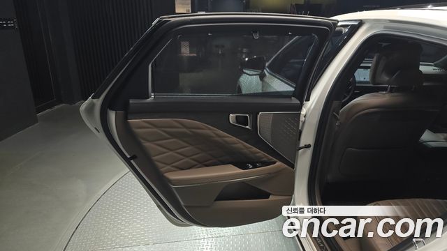 Kia K8 2.5 Gasoline 2WD Signature 2022 — фото 25