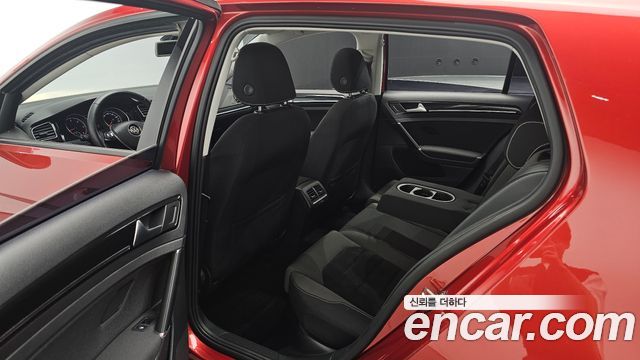 Volkswagen Golf (VII) 2.0 TDI 2015 — фото 16