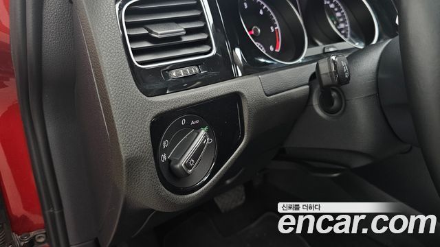 Volkswagen Golf (VII) 2.0 TDI 2015 — фото 22
