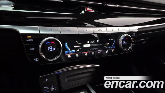 Genesis G80 (RG3) Gasoline 2.5 Turbo 2WD 2021 — фото 31