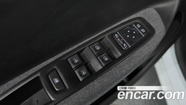 Renault Korea Zoe Intens Eco 2021 — фото 33