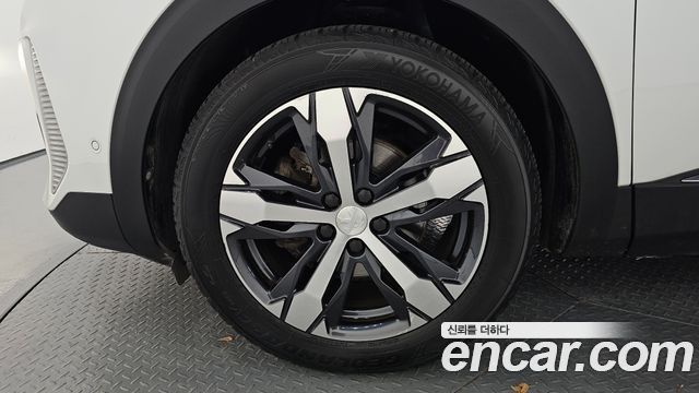 Peugeot 3008 (II) 1.2 Pure Tech Allure 2022 — фото 5