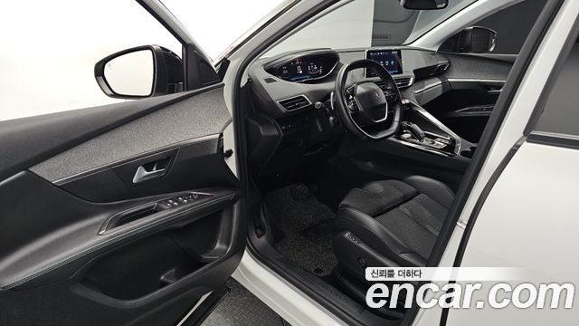 Peugeot 3008 (II) 1.2 Pure Tech Allure 2022 — фото 11