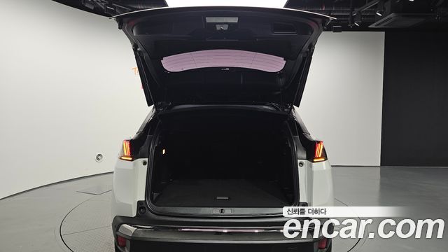 Peugeot 3008 (II) 1.2 Pure Tech Allure 2022 — фото 20