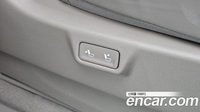 Kia Carnival (IV) Gasoline 9-Seater Hi-Limousine Signature 2023 — фото 29