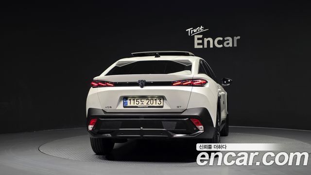 Peugeot 408 1.2 Pure Tech GT 2023 — фото 4
