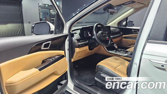 Kia Carnival (IV) Diesel 9-Seater Prestige 2023 — фото 10