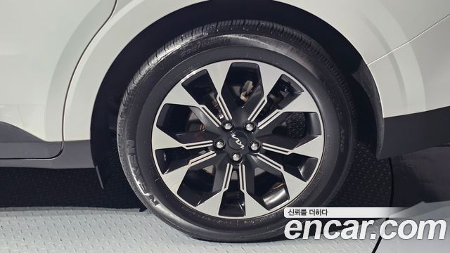 Kia Carnival (IV) Diesel 9-Seater Prestige 2023 — фото 21