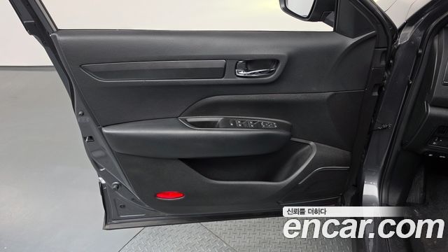Renault Korea QM6 2.0 LPe LE Signature 2WD 2022 — фото 24