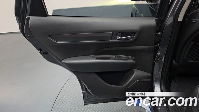 Renault Korea QM6 2.0 LPe LE Signature 2WD 2022 — фото 25