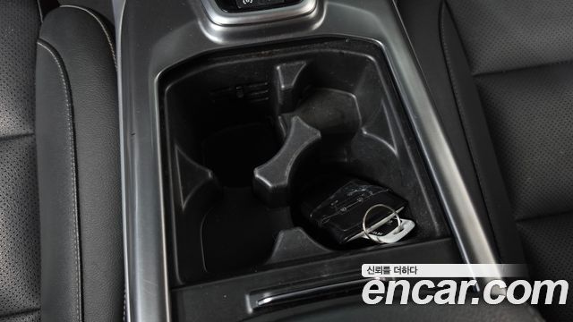 Renault Korea QM6 2.0 LPe LE Signature 2WD 2022 — фото 32