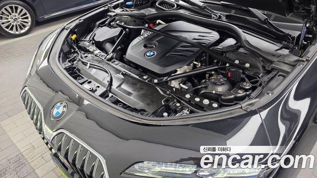 BMW 7 Series (G70) 740d xDrive M Sport 2024 — фото 6