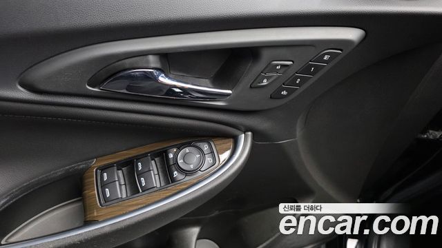 Chevrolet Malibu 1.3 Turbo Premier Prime Sefety 2020 — фото 35