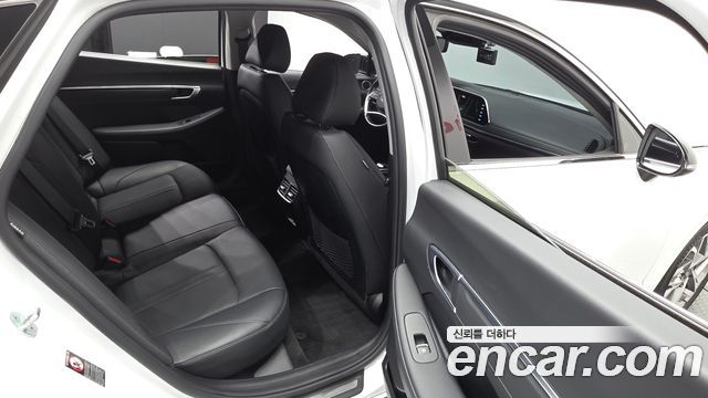 Hyundai Sonata (DN8) 2.0 Premium Plus 2022 — фото 11