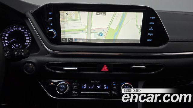 Hyundai Sonata (DN8) 2.0 Premium Plus 2022 — фото 16