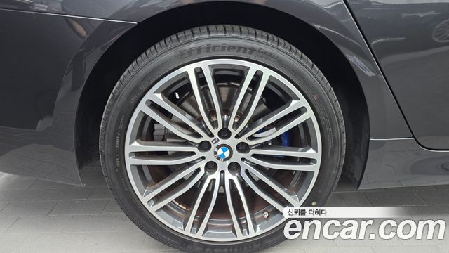 BMW 5 Series (G30) 530e M Sport 2020 — фото 5