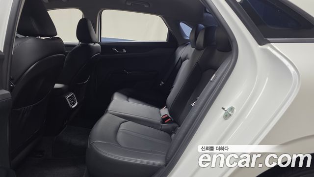 Kia K5 (III) 2.0 Prestige 2022 — фото 12