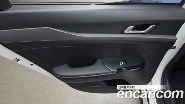 Kia K5 (III) 2.0 Prestige 2022 — фото 25
