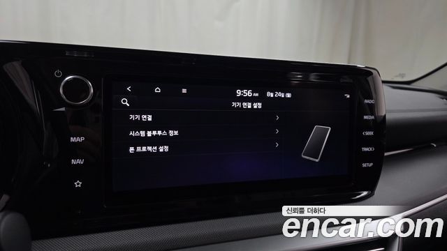 Kia K5 (III) 2.0 Prestige 2022 — фото 29