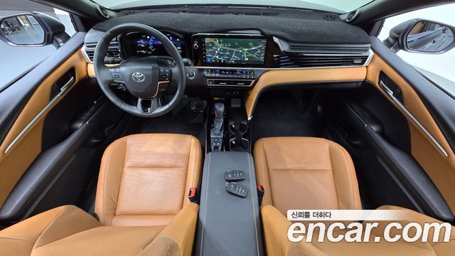 Toyota Camry (XV80) 2.5 XLE Premium Hybrid 2025 — фото 7