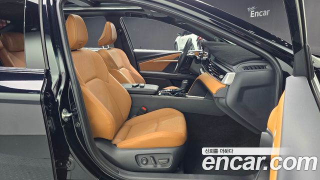 Toyota Camry (XV80) 2.5 XLE Premium Hybrid 2025 — фото 10