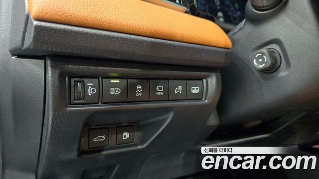 Toyota Camry (XV80) 2.5 XLE Premium Hybrid 2025 — фото 18