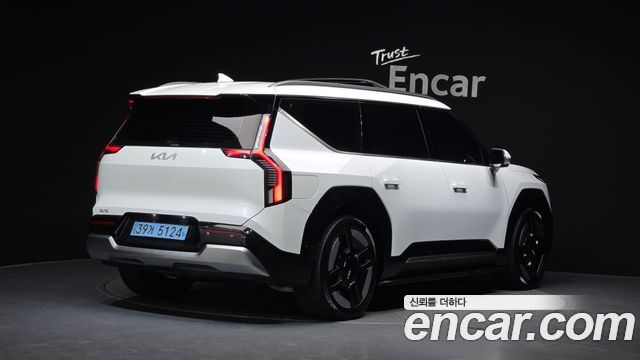 Kia EV9 Long Range 4WD Earth 2024 — фото 2