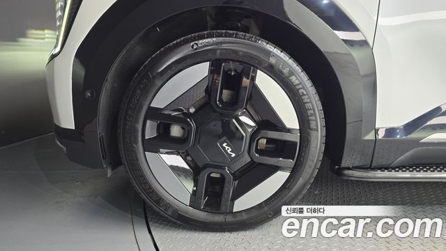 Kia EV9 Long Range 4WD Earth 2024 — фото 5
