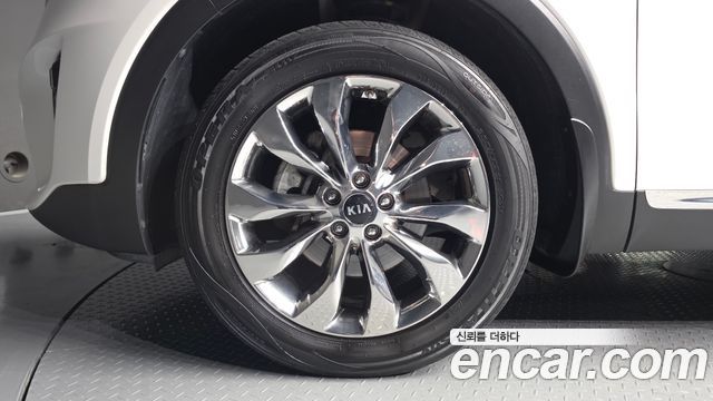 Kia Sorento Diesel 2.2 2WD Prestige 2020 — фото 5