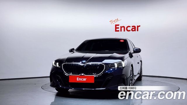 BMW i5 (G60) eDrive 40 M Sport Pro 2024 — фото 3